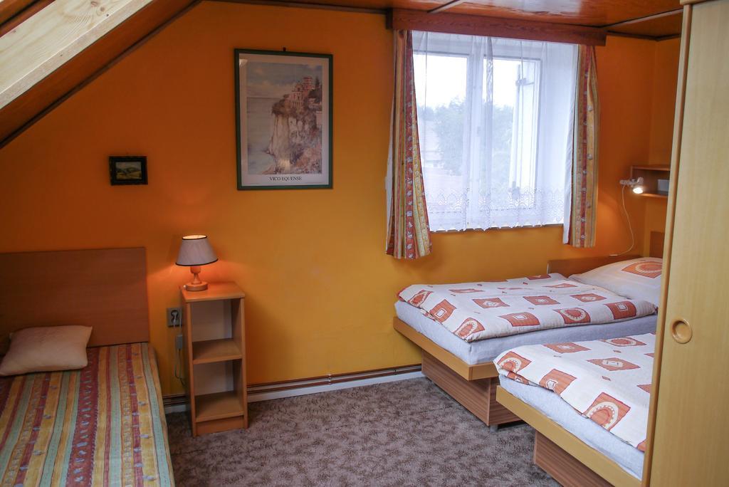 Penzion Kapitan Jindřichův Hradec Exterior foto